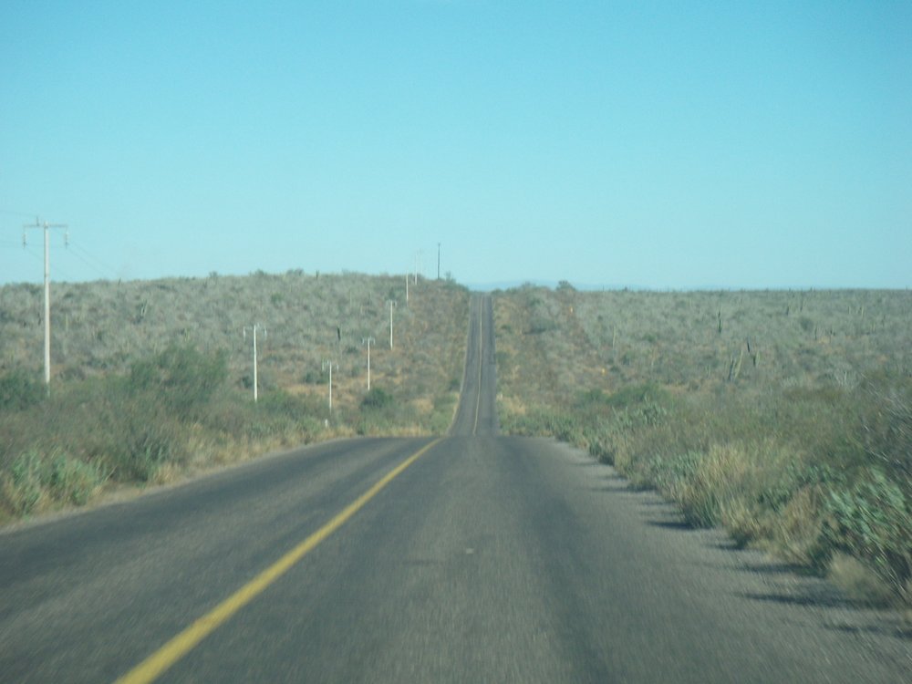 24-Puerto-Adolfo-Lopez-Mateos-Insurgentes-Road